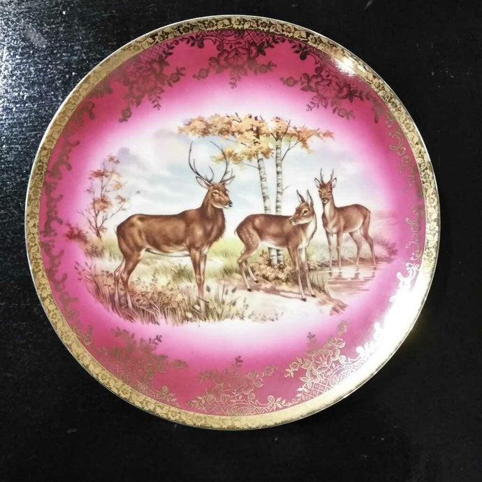 STW Bavaria Trio of Deer Plate in Pink/Gold