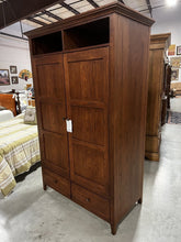 Load image into Gallery viewer, Thomasville TV Armoire w/2 Doors &amp;2 Drawers