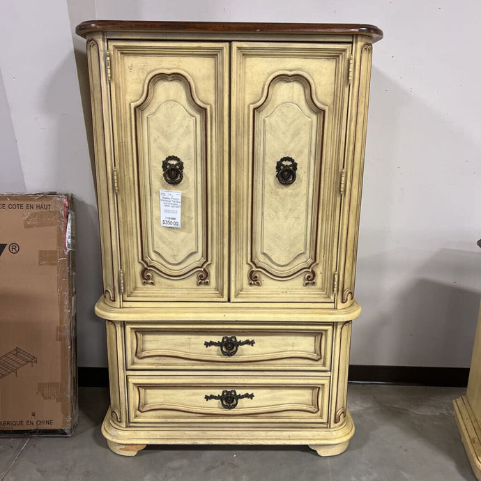 Stanley French Provincial Tall Boy w/4 Drawers