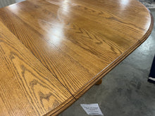 Load image into Gallery viewer, Oak Oval Dining Table w/1 Leaf