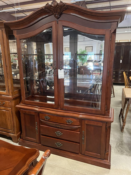 Formal China Cabinet