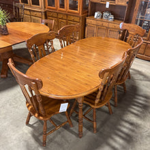 Load image into Gallery viewer, Oval Oak Dining Table w/1 Leaf &amp; 6 Oak Dining Chairs