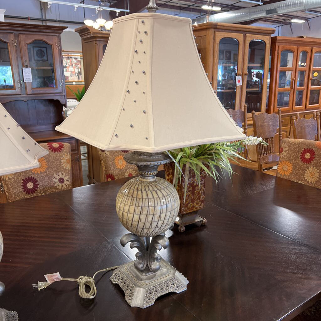 Round Stone Table lamp w/ Beige Bead Shade