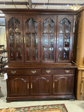 Load image into Gallery viewer, Dark Wood 2 Piece Hutch