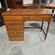 Load image into Gallery viewer, Ethan Allen 4 Drawer Nutmeg Maple Desk