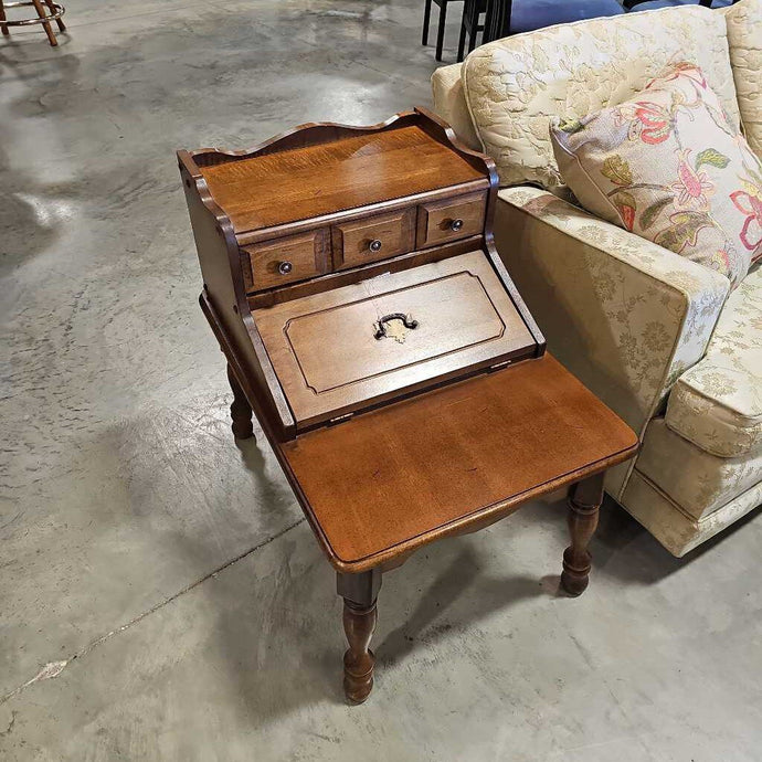 Vintage 1 Drawer 1 Door End Table