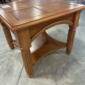 Oak End Table w/Inlay