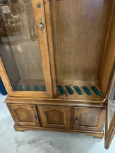 Load image into Gallery viewer, 10 Gun Cabinet w/ 4 Locking Doors &amp; Keys