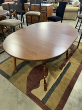 Load image into Gallery viewer, Drop Leaf Table w/1 leaf &amp; 4 Chairs