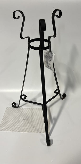 Black Metal Plant Stand