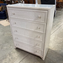 Load image into Gallery viewer, Lea 5 Drawer White Wicker Chest