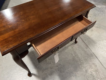 Load image into Gallery viewer, Queen Anne Table 1 Drawer w/Glass Top