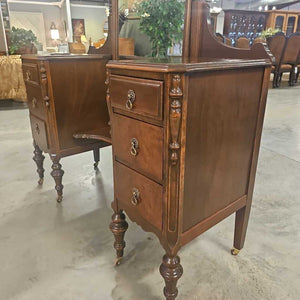 Abernathy Antique 6 Drawer Vanity