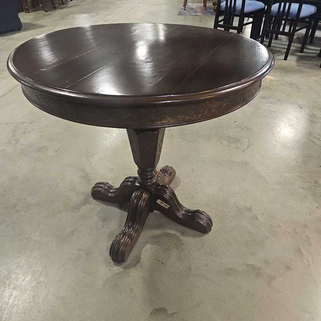 Pedestal Base Round Table