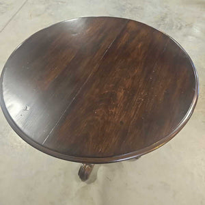 Pedestal Base Round Table