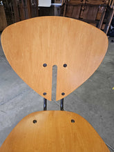 Load image into Gallery viewer, Guitar Pick Chair