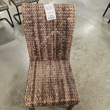 Load image into Gallery viewer, Pier 1 Imports Wicker Chair