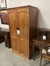 Load image into Gallery viewer, Computer Desk Armoire