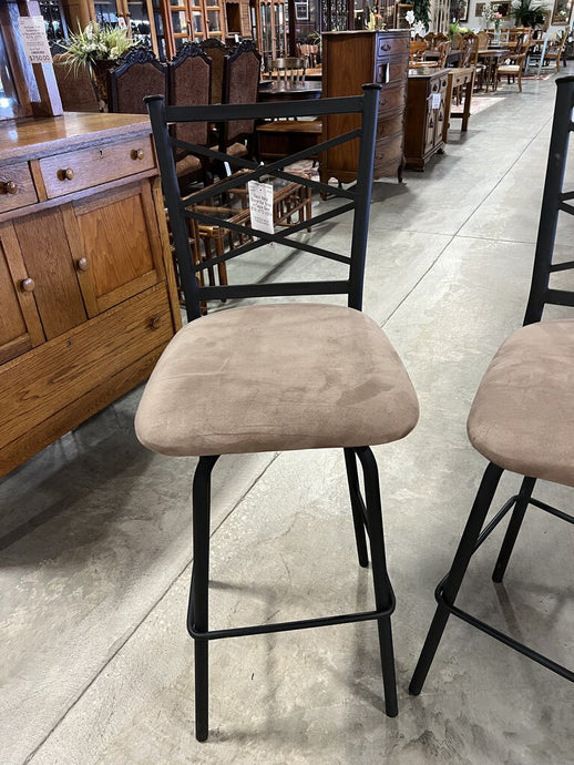 Black Metal Swivel Bar Stool w/Taupe Seat