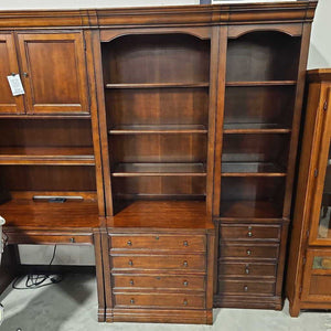 Hooker Large Office 7 Piece Set L Desk w/Dual Side Drawers, 2 Credenza Units Multiple Configurations Possible