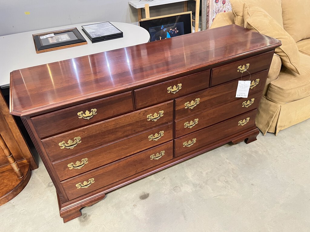 Kincaid 9 Drawer Dresser