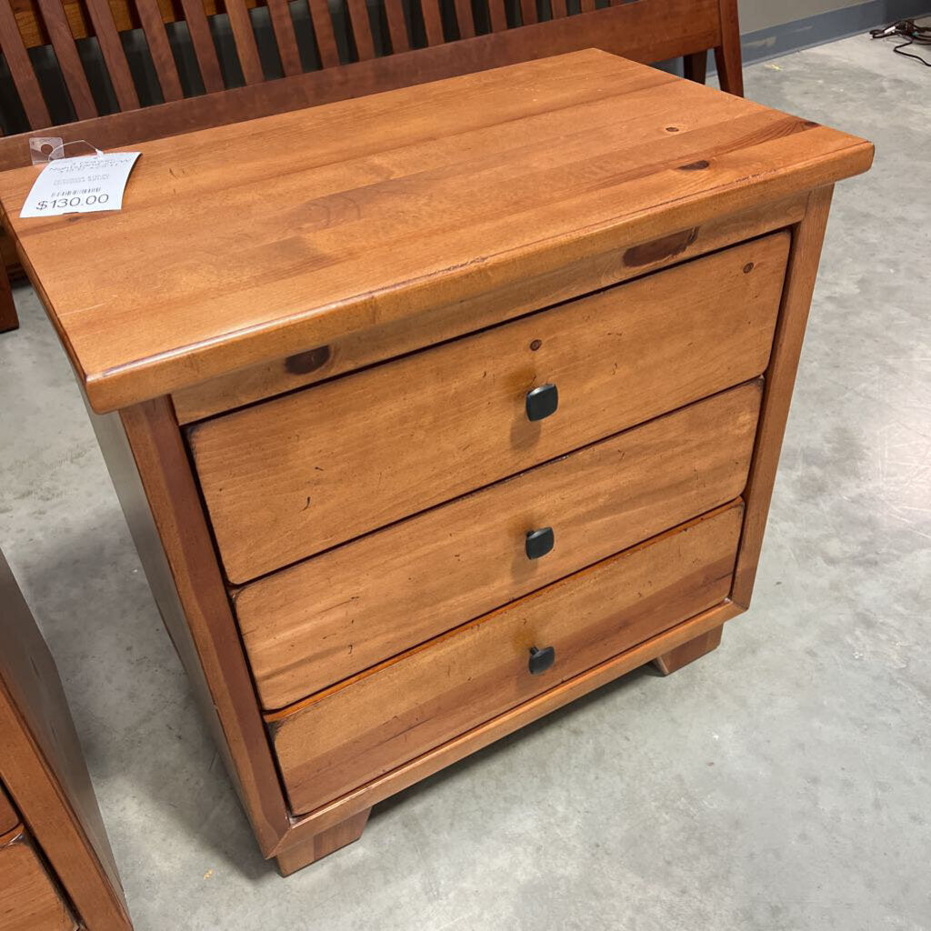 3 Drawer Nightstand