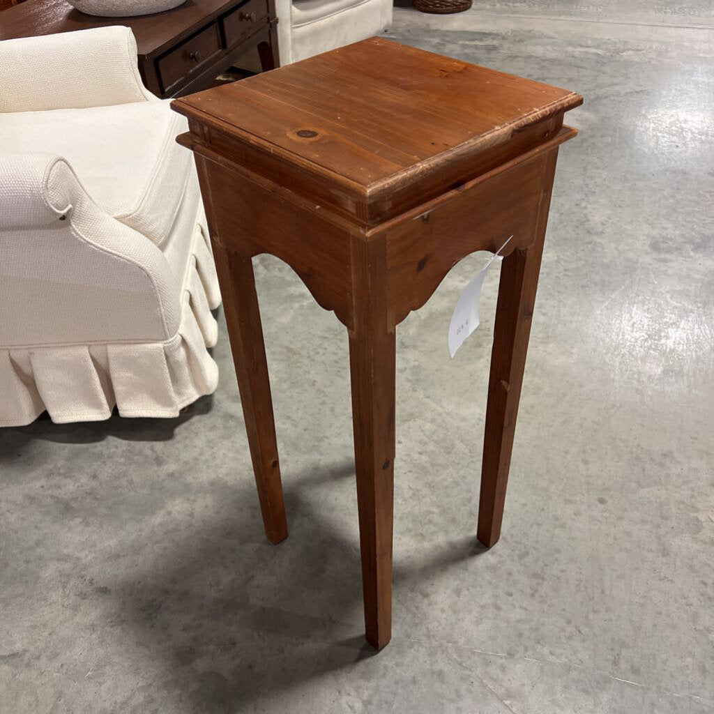 Small Lamp Table