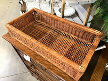 Load image into Gallery viewer, Wicker Basket Tray