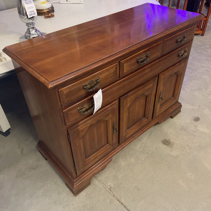 Sideboard w/3 Drawers & 2 Doors