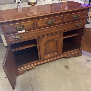 Sideboard w/3 Drawers & 2 Doors