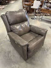 Load image into Gallery viewer, Southern Motion Power Recliner Rocker