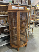 Load image into Gallery viewer, Oak Curio w/4 Shelf &amp; Key