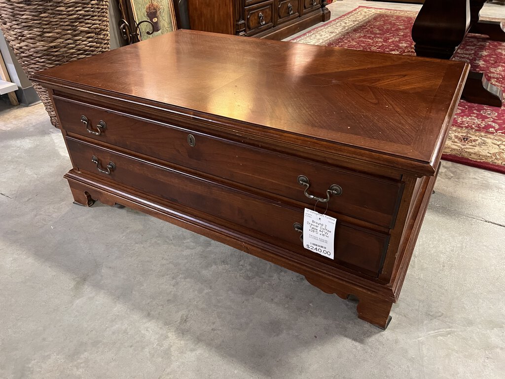 Broyhill 2 Drawer Coffee Table