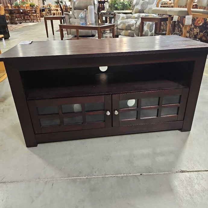 Bello Brown Wood 2 Door TV Stand