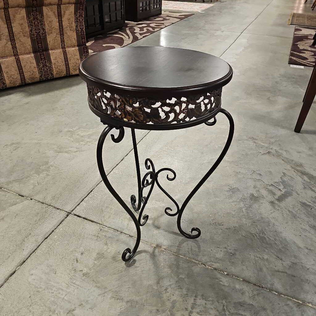 Round Accent Table