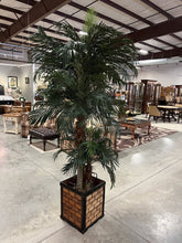 Load image into Gallery viewer, Potted Faux Palm Tree