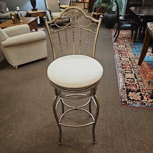 Metal Base Glass Top Tall Table w/4 Stools
