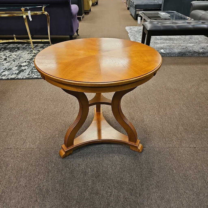 Ethan Allen Wood Round Accent Table