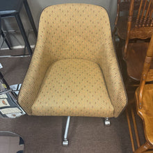 Load image into Gallery viewer, Dinning Chair on Wheels