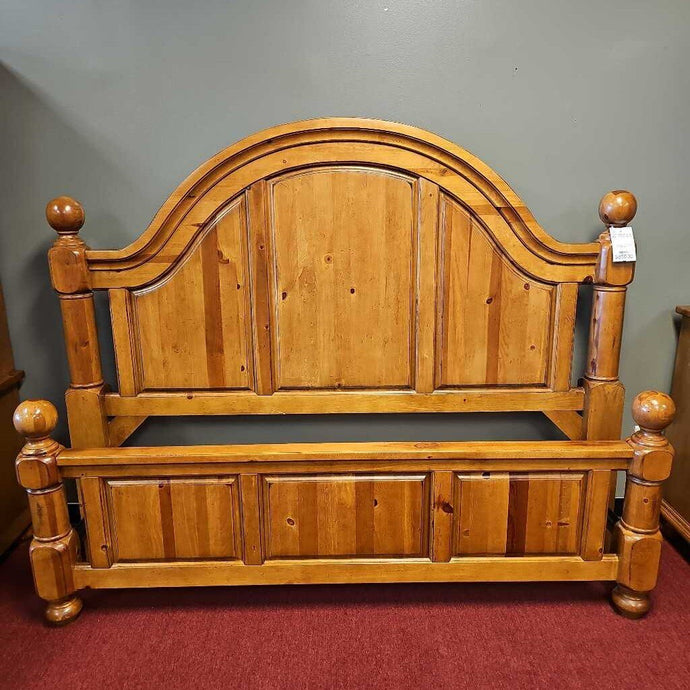 Pine Wood King Bed