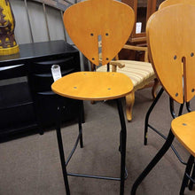 Load image into Gallery viewer, Guitar Pick Bar Stool