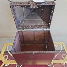 Load image into Gallery viewer, Metal Hinged Box