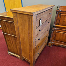Load image into Gallery viewer, 5 Drawer Oak Wood Chest of Drawers