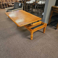 Load image into Gallery viewer, Oak Coffee Table/Lift Top