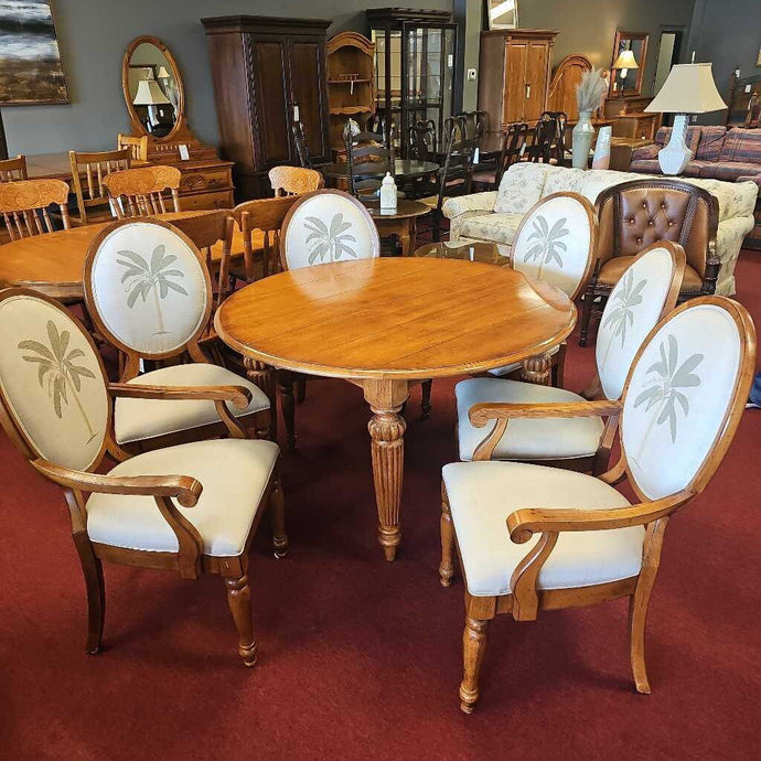 Lexington Dining Table w/2 Leave & 6 Chairs