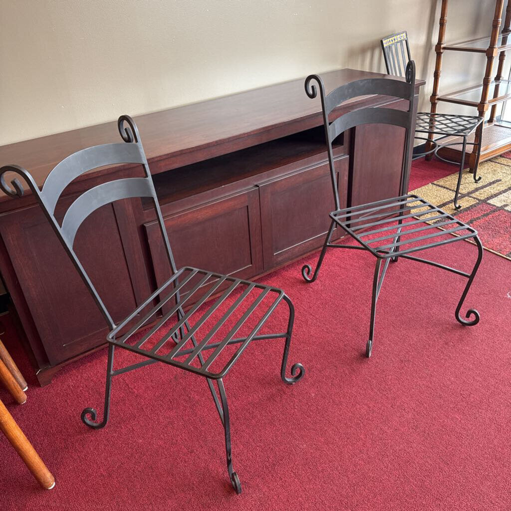 Black Iron Chair