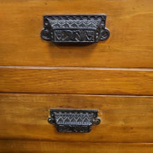 Load image into Gallery viewer, Corner Hutch w/drawers, doors and glass