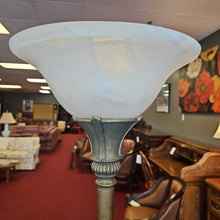 Load image into Gallery viewer, Floor Lamp