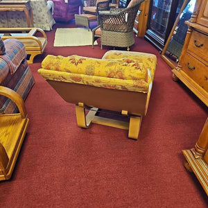 Upholstered Chaise Lounge