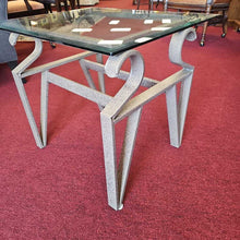 Load image into Gallery viewer, Beveled Glass Top End Table
